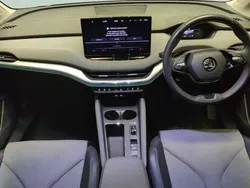 Used 2022 Skoda Enyaq iV Loft SUV | £19,415 (Super price)