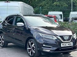 Black Used 2017 Nissan Qashqai Tekna+ SUV | £13,372 (Fair price)