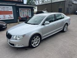 Silver Used 2011 Skoda Superb Elegance Hatchback | £3,750 (Good price)