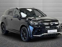 Black Used 2025 VW Tiguan R-line SUV | £34,490 (Fair price)