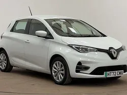 White Used 2022 Renault Rapid SE Hatchback | £8,867 (Fair price)