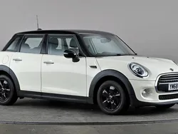 White Used 2018 Mini Cooper Classic Hatchback | £9,998 (A bit pricey)