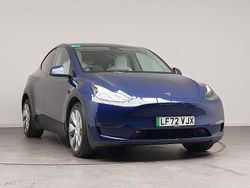 Blue Used 2022 Tesla Model Y Long Range AWD SUV | £25,498 (A bit pricey)