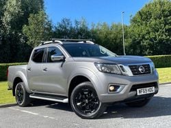 Grey Used 2019 Nissan Navara Tekna Pickup | £15,950 (Good price)