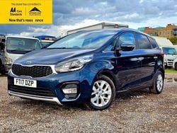 Blue Used 2017 Kia Carens 2 MPV | £7,388 (Fair price)