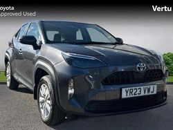 Used 2023 Toyota Yaris Hybrid Estate | £19,290 (Good price)