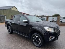 Black Used 2019 Nissan Navara N-Connecta Pickup | £11,995 (Fair price)