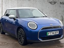 Blue Used 2024 Mini Cooper SE Hatch Hatchback | £29,483