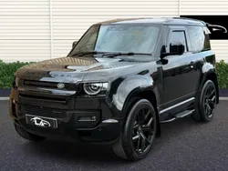 Black Used 2023 Land Rover Defender SE Dynamic SUV | £54,995