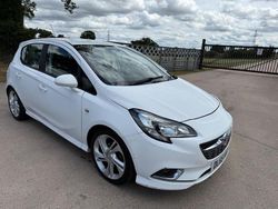 White Used 2015 Vauxhall Corsa SRi Hatchback | £4,989 (Fair price)