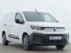 White New 2024 Citroën Berlingo MPV | £18,998