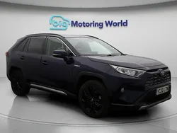 Used 2020 Toyota RAV4 Hybrid Design SUV | £20,300 (Good price)