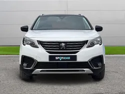 White Used 2017 Peugeot 5008 Allure MPV | £15,484 (Fair price)