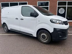 White Used 2020 Vauxhall Vivaro Edition Van | £8,200 (Super price)