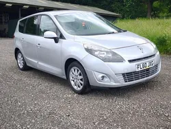Silver Used 2010 Renault Grand Scénic III Privilege MPV | £1,800 (Fair price)