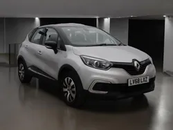 Sicker Used 2018 Renault Captur Play SUV | £8,995 (Fair price)
