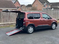 Bronze Used 2020 Peugeot Rifter Allure MPV | £11,595 (Super price)