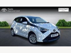 White Used 2021 Toyota Aygo X-play Hatchback | £10,815 (Fair price)