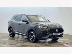 Black Used 2023 MG HS Trophy SUV | £17,685 (Fair price)