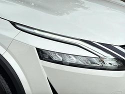 White Used 2022 Nissan Qashqai N-Connecta SUV | £18,299