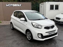 White Used 2012 Kia Picanto Hatchback | £1,650 (Fair price)
