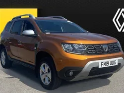 Orange Used 2019 Dacia Duster Comfort SUV | £8,633 (Good price)