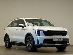 White Used 2025 Kia Sorento 2 SUV | £38,498 (Super price)