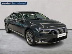 Grey Used 2018 VW Passat GTE Sedan | £13,499 (Fair price)
