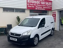 White Used 2019 Peugeot Partner S MPV | £5,995 (Fair price)