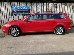 Red Used 2014 VW Passat Executive Estate | £5,550 (Fair price)