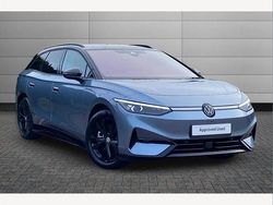 Blue New 2025 VW ID.7 Pro Sedan | £42,195 (Fair price)