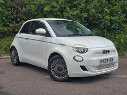 White Used 2023 Fiat 500e Icon Hatchback | £16,997 (Expensive)