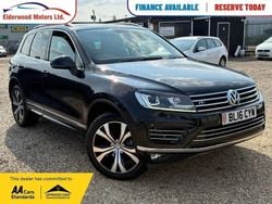 Black Used 2016 VW Touareg R-line SUV | £13,690 (Good price)