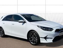White Used 2023 Kia Ceed 3 Hatchback | £18,763 (Fair price)