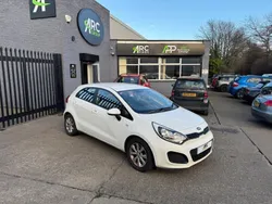 White Used 2014 Kia Rio Hatchback | £3,798 (Fair price)