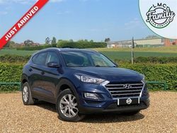 Blue Used 2018 Hyundai Tucson SE SUV | £11,161 (Fair price)