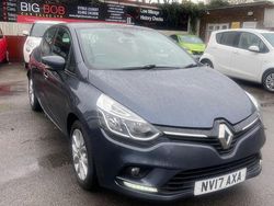Grey Used 2017 Renault Clio IV Dynamique Hatchback | £3,999 (Fair price)