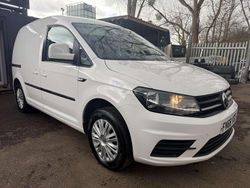 White Used 2018 VW Caddy Trendline MPV | £9,588 (Fair price)