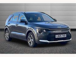 Grey Used 2025 Kia Niro SUV | £23,495 (Fair price)