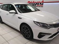 White Used 2019 Kia Optima 3 Estate | £11,299 (Fair price)