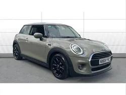 Grey Used 2019 Mini Cooper Classic Hatchback | £11,795 (Fair price)