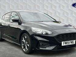 Black Used 2019 Ford Focus ST-Line Hatchback | £10,295 (Fair price)
