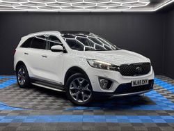 White Used 2015 Kia Sorento SUV | £10,990 (Expensive)