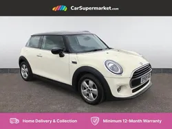 White Used 2019 Mini Cooper Classic Hatchback | £10,697 (Fair price)