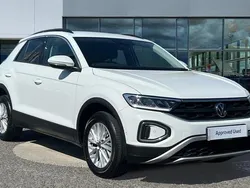 Pure white Used 2022 VW T-Roc Life SUV | £18,172 (Fair price)