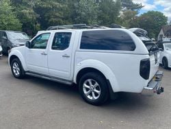 White Used 2014 Nissan Navara Tekna Pickup | £8,000 (Fair price)