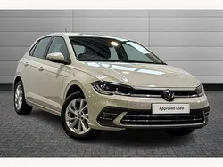 Grey New 2024 VW Polo Style Hatchback | £19,350 (Good price)