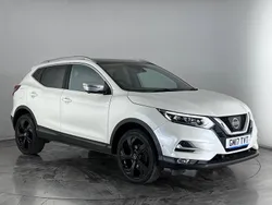 White Used 2017 Nissan Qashqai S SUV | £9,550 (Fair price)