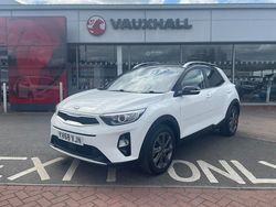 Used 2017 Kia Stonic First Edition SUV | £10,667 (A bit pricey)