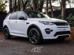 White Used 2019 Land Rover Discovery Sport HSE Luxury SUV | £17,990 (Fair price)